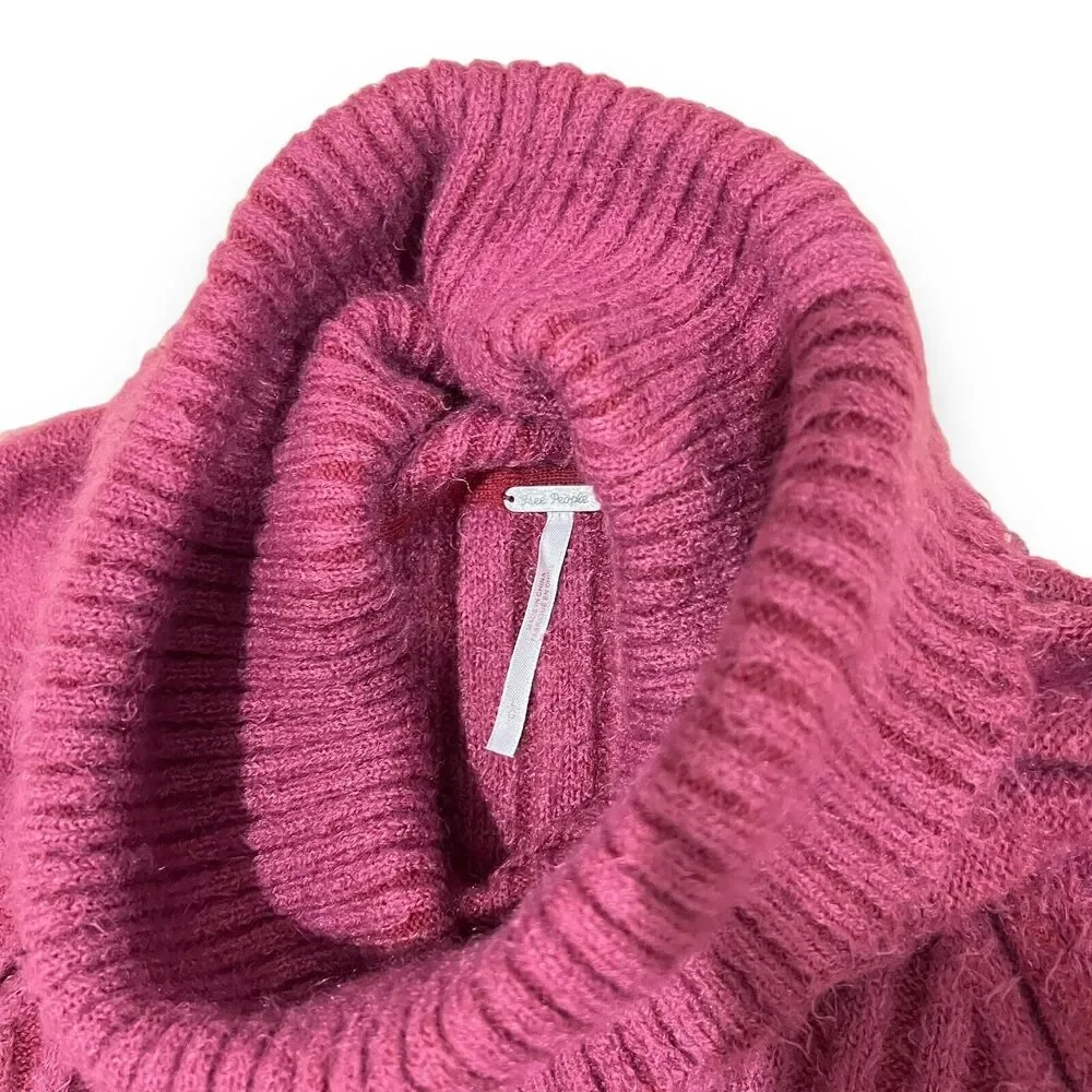 NWT Free People Big City Turtleneck Sweater Mulberry Size L Oversized Fuzzy $168